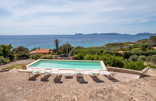 Alghero Villa | 200 m² Villa ∙ 4 bedrooms ∙ 6 guests
