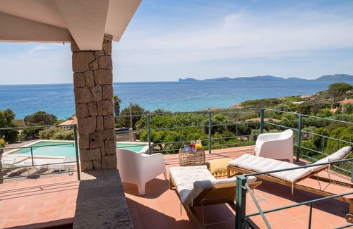Alghero Villa | 200 m² Villa ∙ 4 bedrooms ∙ 6 guests