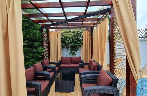 Batumi Villa | 200 m² Villa ∙ 4 bedrooms ∙ 10 guests