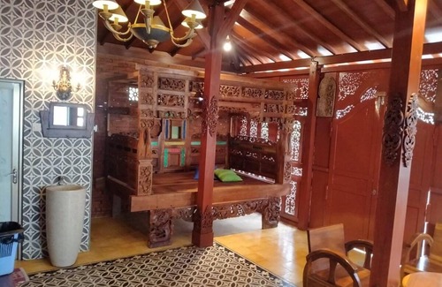 Pacet Villa | 200 m² Villa ∙ 4 bedrooms ∙ 12 guests