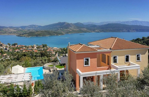 Lygia Villa | 200 m² Villa ∙ 4 bedrooms ∙ 8 guests