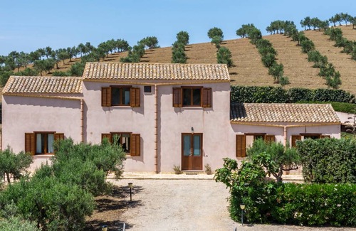 Mockarta Villa | 200 m² Villa ∙ 4 bedrooms ∙ 8 guests