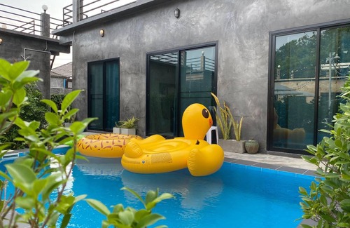 Rayong Villa | 200 m² Villa ∙ 5 bedrooms ∙ 20 guests