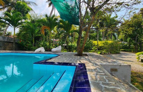 Unawatuna House | 2000 m² House ∙ 5 bedrooms ∙ 10 guests