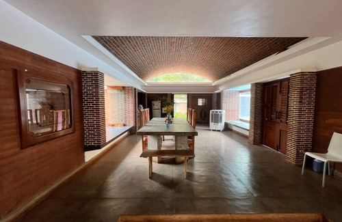 Auroville Villa | 2000 m² Villa ∙ 3 bedrooms ∙ 10 guests