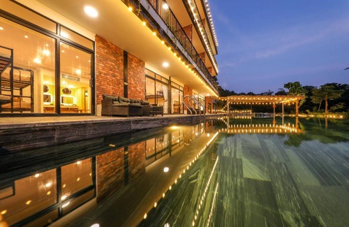 Quoc Oai Villa | 2000 m² Villa ∙ 7 bedrooms ∙ 30 guests