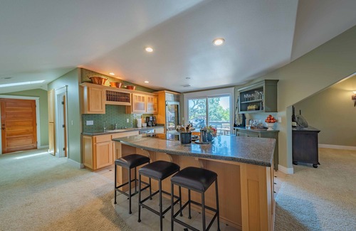 Paso Robles House | 2000 sf Downtown, 1BR loft, gourmet kitchen, great entertaining.