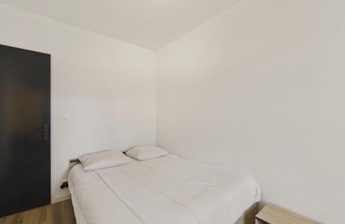 Saint-Hilaire-de-Riez Apartment | 200m de la mer - Appartement pour 4 avec balcon