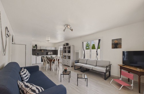 La Faute-sur-Mer House | 200m from the beach – Large terrace for 4