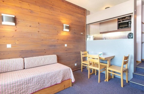 Doucy-Combelouviere Apartment | 200m from resort center, terrace, parking, tv, ski locker, 23m², Valmorel