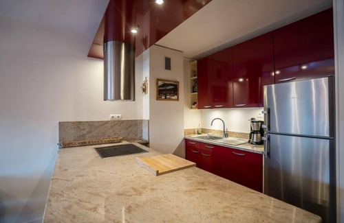 Chatel Apartment | 200m from ski lifts, 2nd floor, balcony, parking, tv, 50m², Châtel