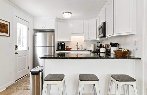 Northeast Virginia Beach House | 201 64th St · The Beach House on 64th