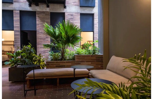Laureles - Estadio Apartment | 201 Circular supreme, 500mb, AC y 2coworking