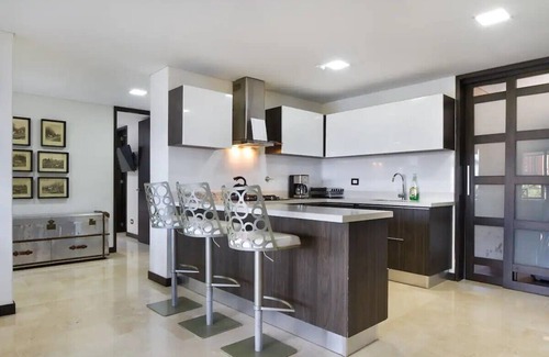 El Castillo Apartment | 201 El Poblado! Huge Terrace & Beautiful View