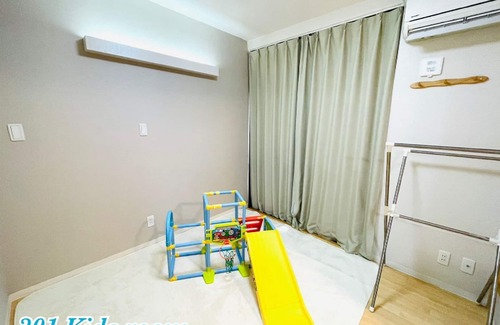Naha City Centre Apartment | 201 Kitchen and Nice 2 bathrooms 14 people/Naha Okinawa
