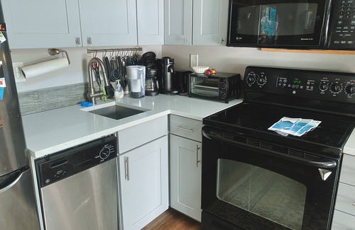 Vail Condo | 2015 VAIL!1bd/bth Condo w/loft,free Vail Bus,Comfy,convenient,walk to lift,month