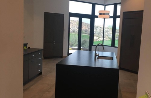 Troon North House | 2017 MODERN HOME PINNACLE PEAK GOLF COURSE