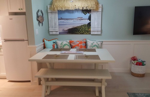 Old Naples Condo | 2018 - NEWLY RENOVATED CONDO BY THE BEACH #2