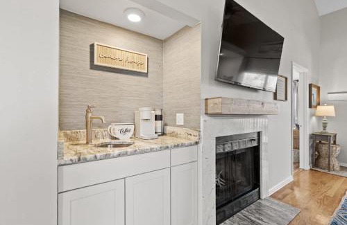 Surfside Beach House | 201D Jenns Bay Retreat