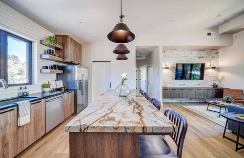 Zion National Park South Entrance Villa | 202 LaFave-Luxury Villa at Zion: Echo Canyon