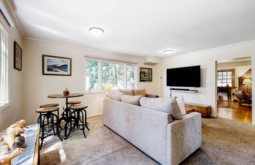 Lake Arrowhead House | 202 m² House ∙ 4 bedrooms ∙ 8 guests