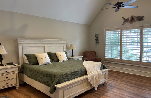 Pleasure Point House | 2024 CALENDAR JUST OPENED 2/20 Million dollar views - amazing 5 bdrm - east side