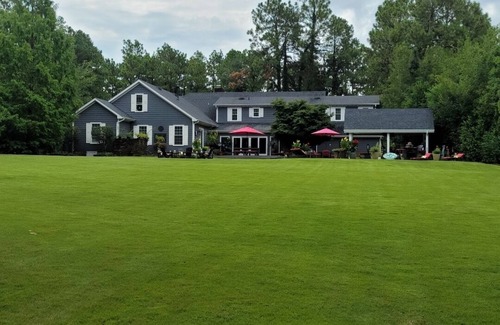 Pinehurst House | 2024 Pinehurst US Open beauty. 6000 sf rental home on 8 stunning acres!