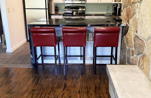 Deer Valley House | 2024 Updates - Modern Townhome In Lower Deer Valley