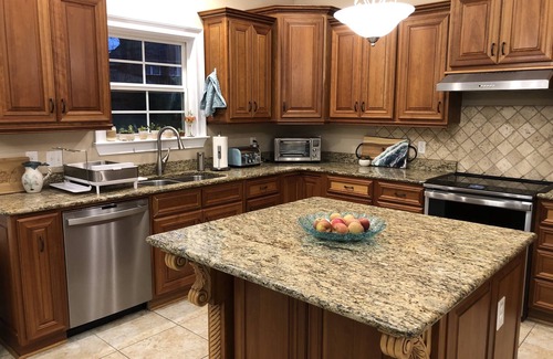 Evans House | 2025 Masters Getaway 4 Bd/3 Ba for up to 12 + Heated Pool + Fire Pit + Bocce Ct!
