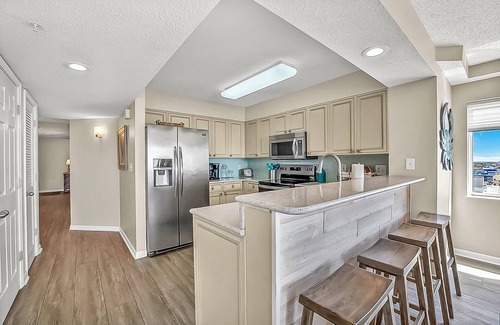 Windy Hill Condo | 2025 Specials*Windy Hill #1501*O/F End Unit Luxury*Endless Sky*Pool*Grill