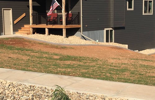 Sturgis House | 2025 Sturgis Motorcycle Rally - 1,200 per night! 4 Bed-3 Bath Hot Tub!
