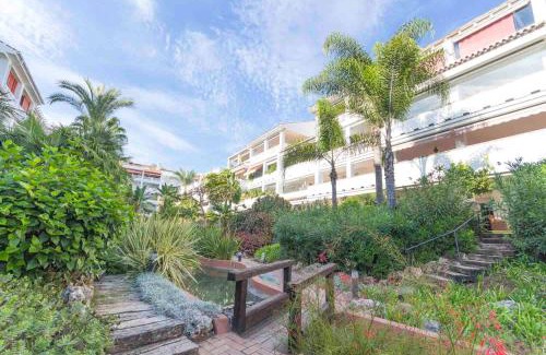 Golden Mile Apartment | 2026 Las Canas Beach