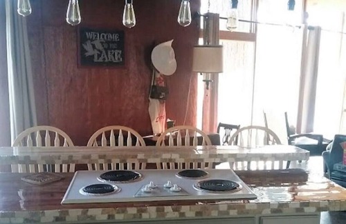 Worley Cabin | 2026 open for weekly rental plus big discounts offered for stays of 2-4 weeks