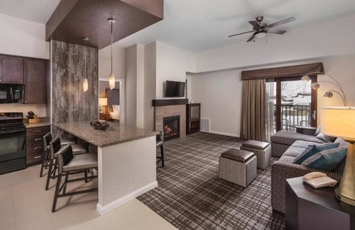 Park City Resort | 2026 Sundance Film Fest 1 Bedroom Deluxe Suite