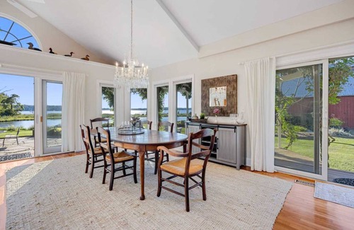 Hillsmere House | 203 m² House ∙ 5 bedrooms ∙ 10 guests