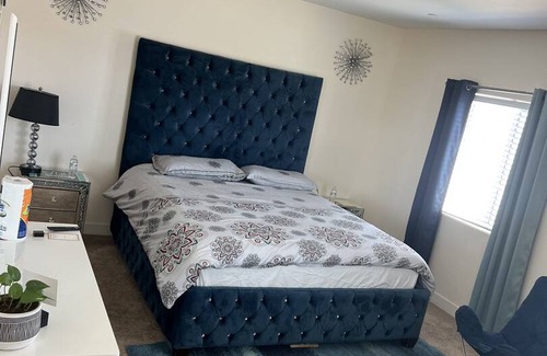 Rancho Dominguez Condo | 204 m² Condo ∙ 4 bedrooms ∙ 8 guests