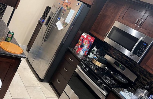 Rancho Dominguez Condo | 204 m² Condo ∙ 4 bedrooms ∙ 8 guests