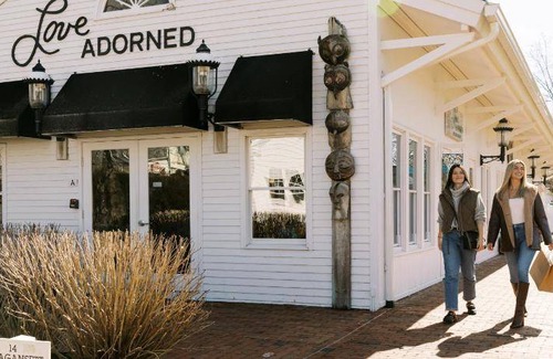 Amagansett North Hotel | 204 m² Hotel ∙ 3 bedrooms ∙ 8 guests
