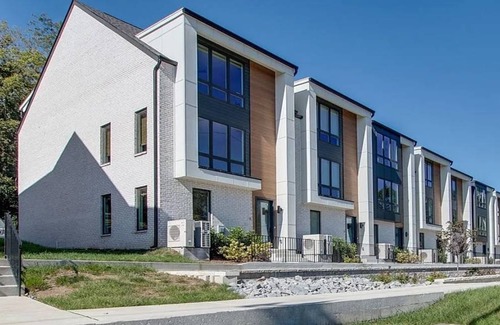 Hermitage House | 204 m² House ∙ 3 bedrooms ∙ 9 guests