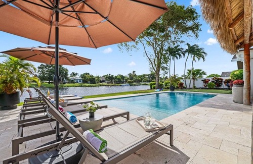 Tropic Palms House | 204 m² House ∙ 3 bedrooms ∙ 8 guests