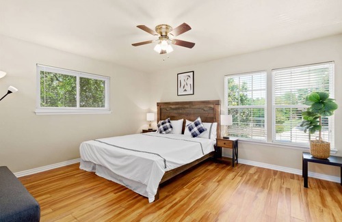 Medical Center District House | 204 m² House ∙ 4 bedrooms ∙ 12 guests