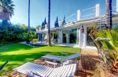 Marbella Villa | 2042 Elegant Villa with Garden Heated Pool