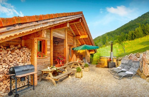 Manigod Ski Chalet | 205 m² Chalet ∙ 4 bedrooms ∙ 8 guests