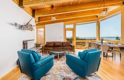 Downtown Anchorage House | 205 m² House ∙ 2 bedrooms ∙ 8 guests