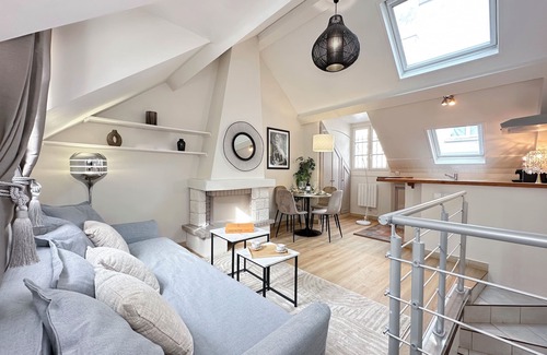 6th Arrondissement Apartment | 2066 Princesse