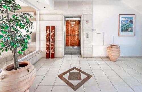 Paphos Apartment | 207 Kings Palace Seaview