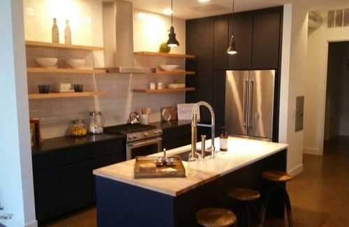 Historic Third Ward Apartment | 207- Luxury 3rd Ward Condo - w/parking/exec/family