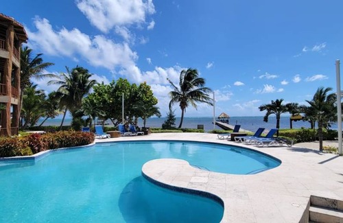 San Pedro Condo | 207 m² Condo ∙ 3 bedrooms ∙ 6 guests