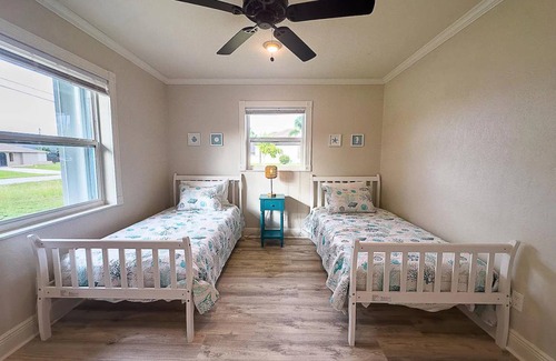 Pelican House | 207 m² House ∙ 4 bedrooms ∙ 8 guests