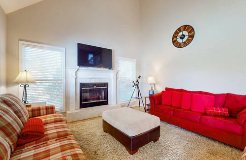 Big Creek House | 208 m² House ∙ 3 bedrooms ∙ 12 guests
